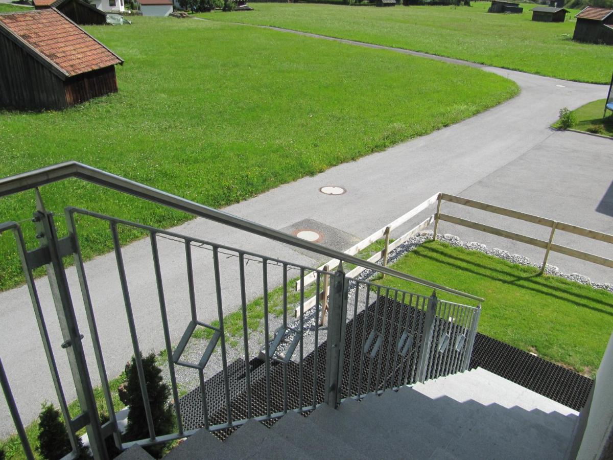 Haus Alpin Apartments Pettneu am Arlberg Quarto foto